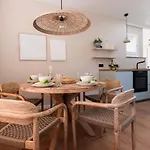 Mamooi Holiday home *